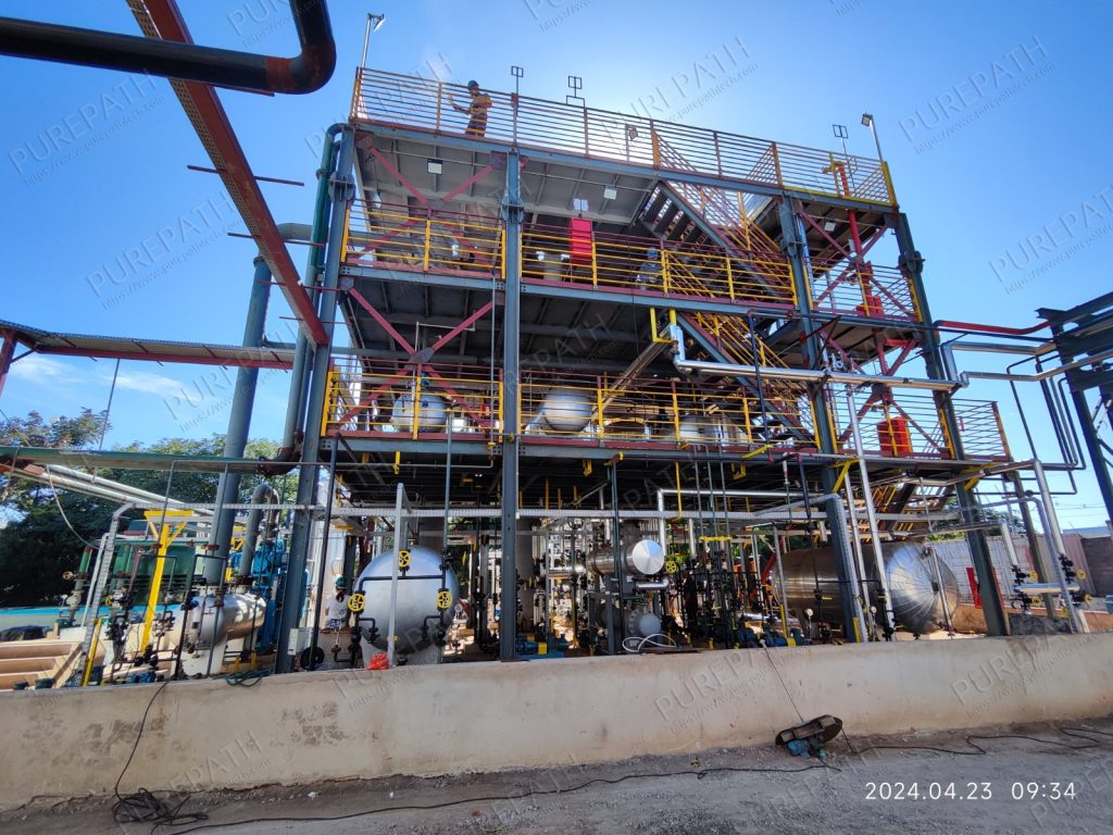 Base oil solvent extraction plant