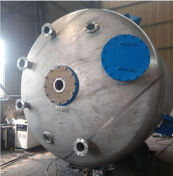 Petrochemical Pressure Vessels